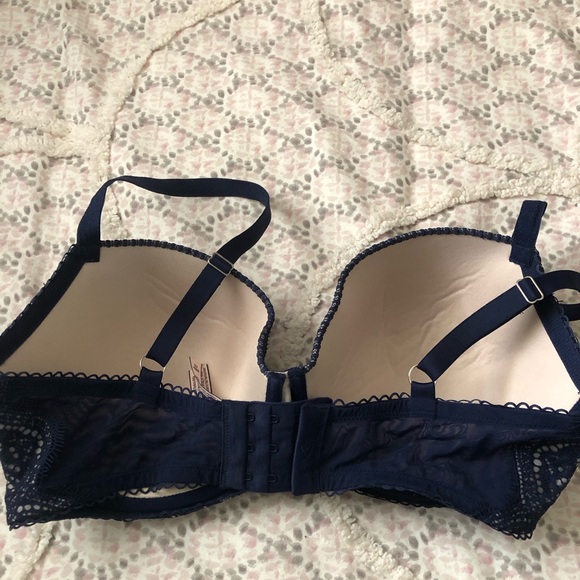 Victoria’s Secret Dream Angels Navy lace bra in 34DDD line new - Picture 3 of 4